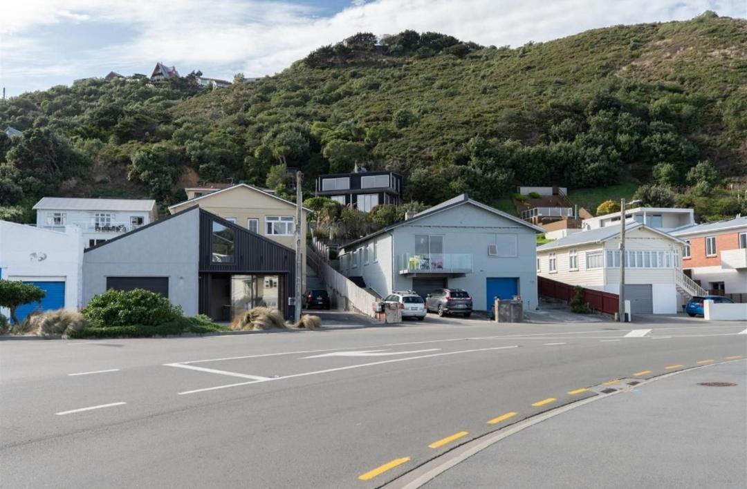 Modern & Cosy Studio Unit On Island Bay Beachfront Wellington Esterno foto